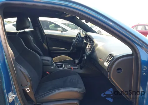 2022 Dodge Charger Scat Pack Widebody z USA, uszkodzony, nr VIN 2C3CDXGJ9NH102588